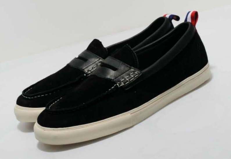 CARI KASUT: Vans Penny Loafer California